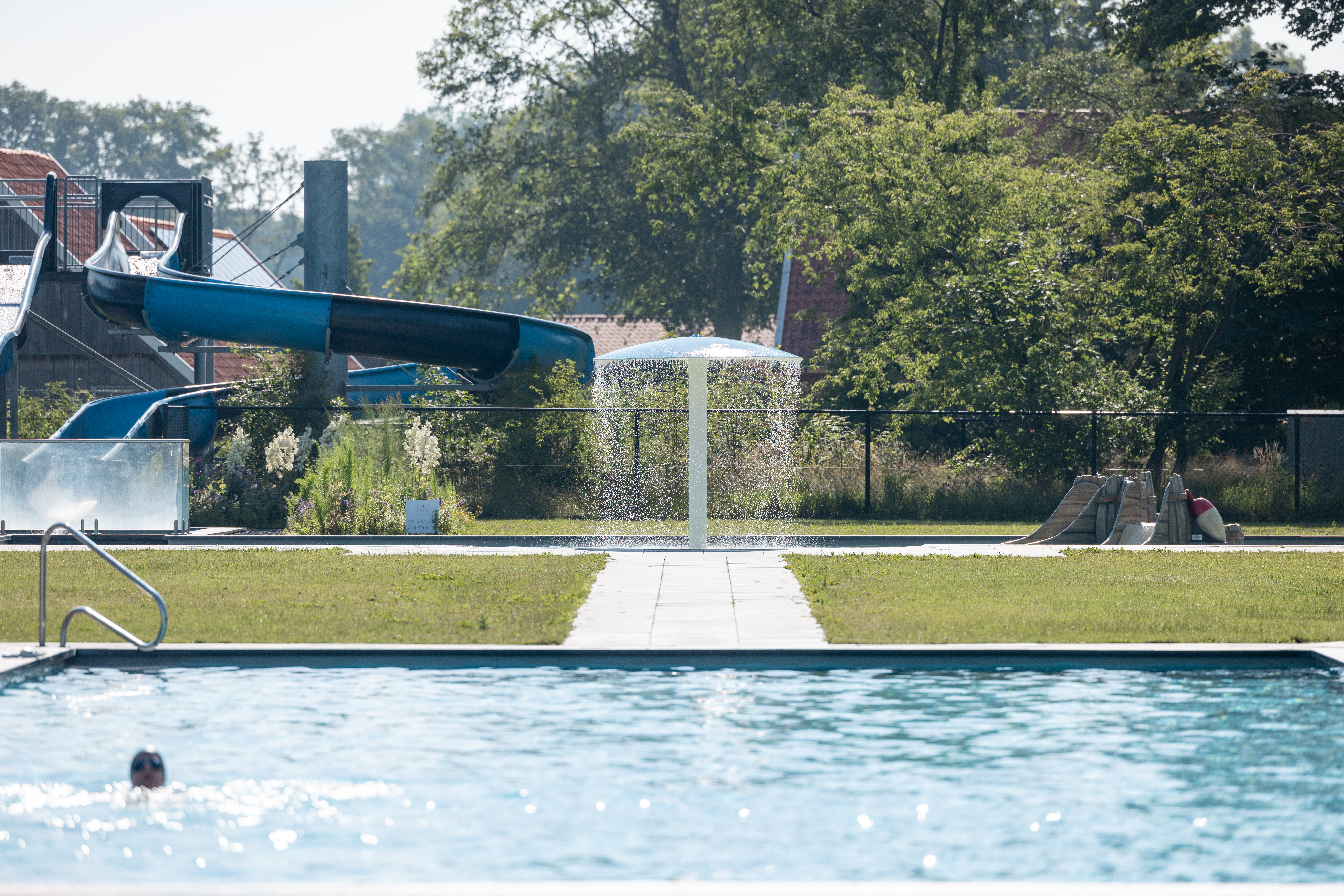Buiten zwembad (1)
