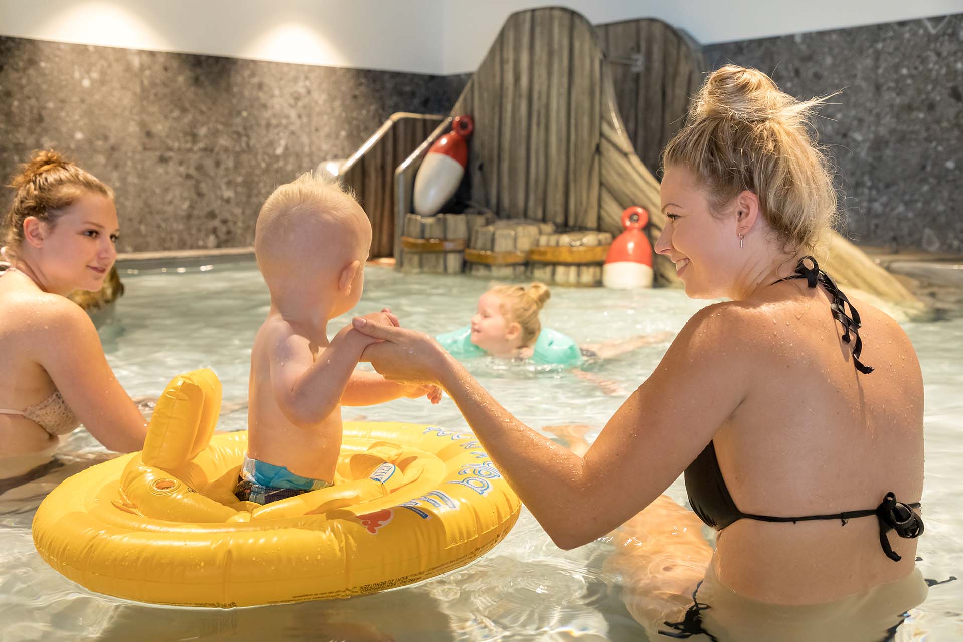 Peuterbad (2)  ( niet meer gebruiken)